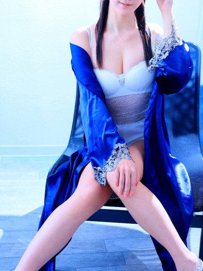 梅田 彩佳 2
